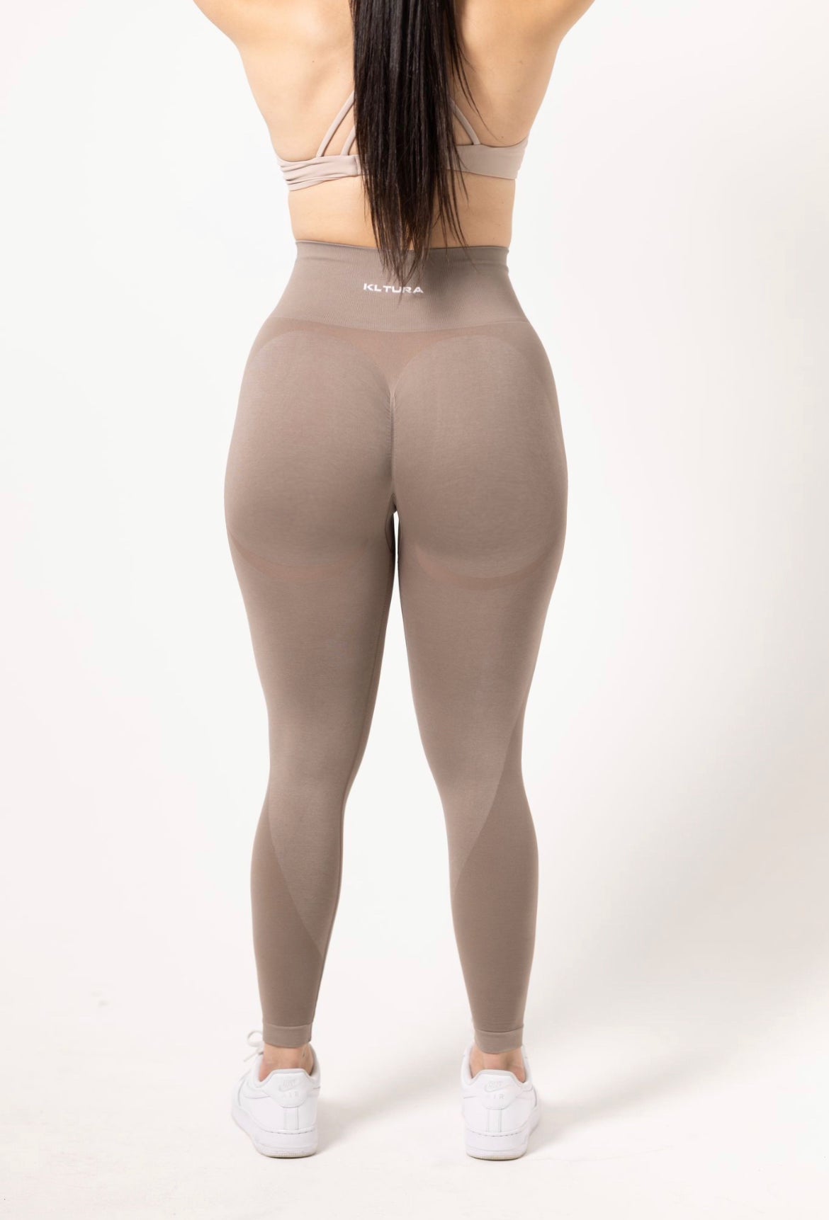 Smokey Nude Scrunch Legging