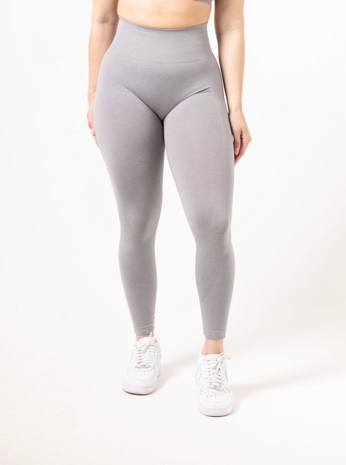 Cloud Grey Scrunch Legging